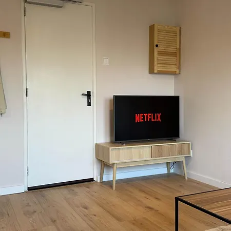 Prime Location 1br Walk Everywhere شقة