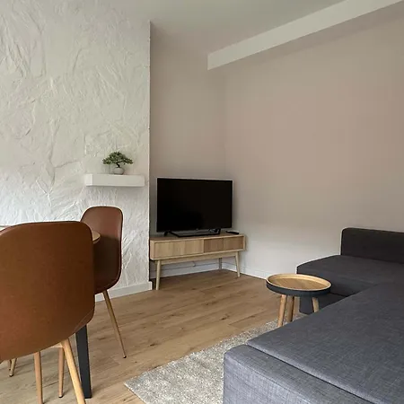 Апартаменты Prime Location 1br Walk Everywhere Эйндховен