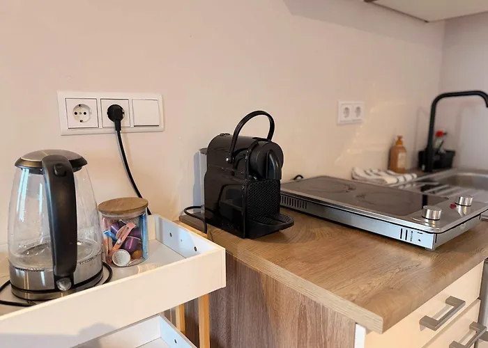 Prime Location 1br Walk Everywhere Апартаменты *